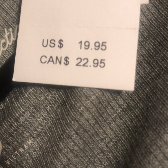 Lettuce trimmed button tee - Picture 2 of 3